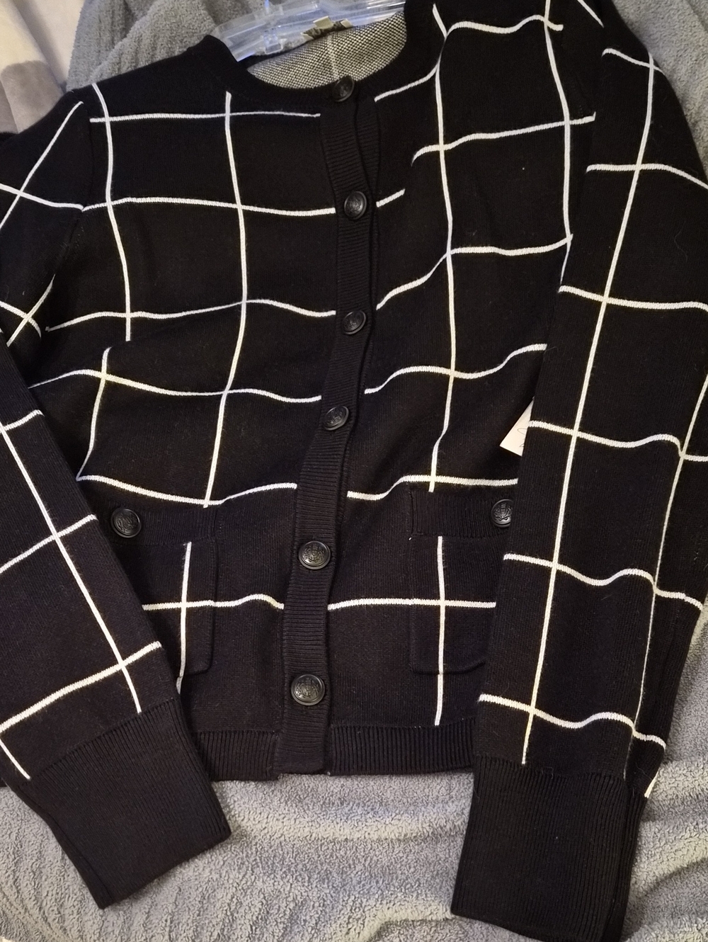 Black Grid-Pattern Womens Sweater Cardigan